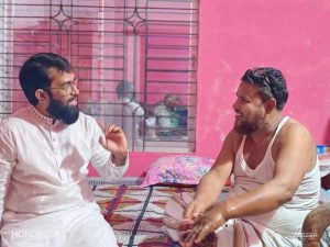 সুরের পাখি হৃদয়ের টানে রোগী দেখতে পাবনায় শিল্পী ওবায়দুল্লাহ তারেক